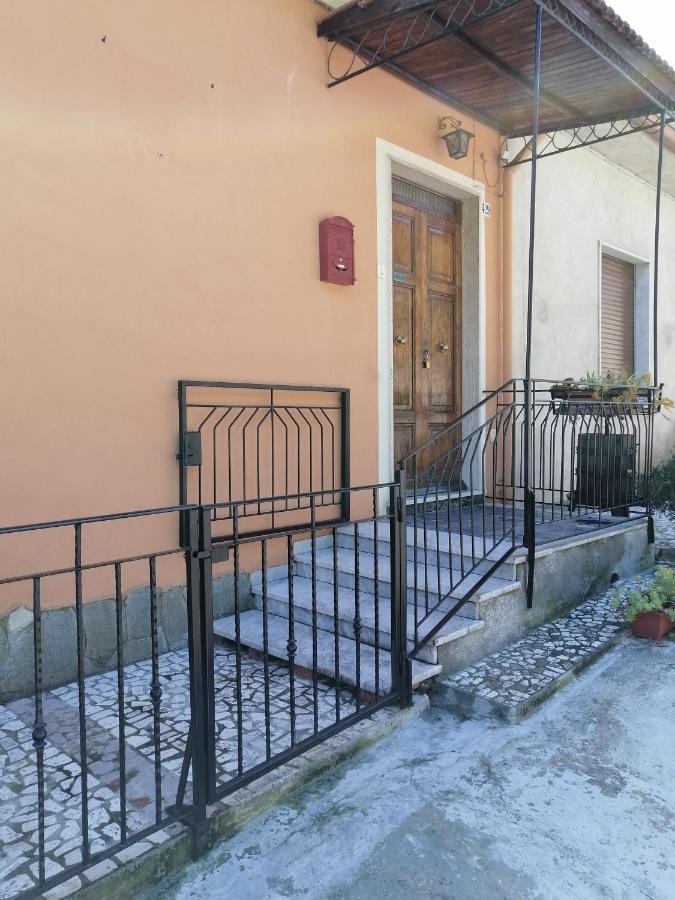 Vila I Limoni Di Matteo Biassa Exteriér fotografie